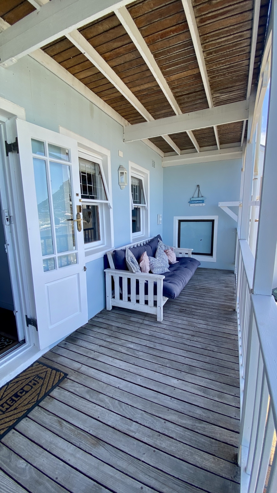 To Let 4 Bedroom Property for Rent in Glencairn Western Cape